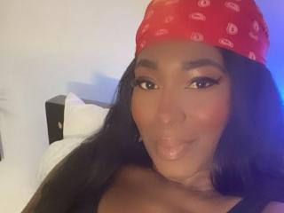 BlackRoseLatina - Sexe cam en vivo - 19581786