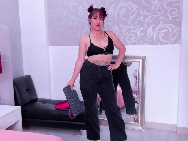LioraJenkins - Sexe cam en vivo - 19582470