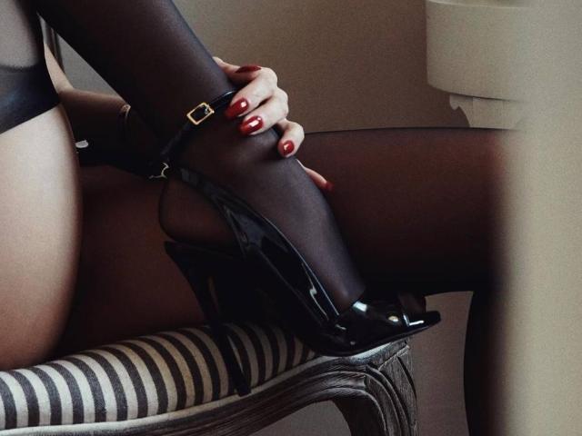 ChilliGold - сексуальная веб-камера в реальном времени - 19587718