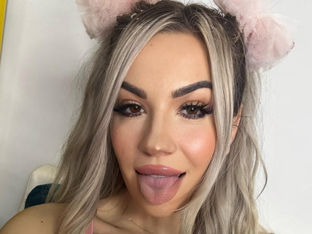 ZoeyMarie - Live sex cam - 19592458