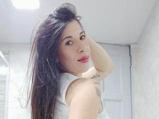 LauraaVelez - Live sexe cam - 19596450