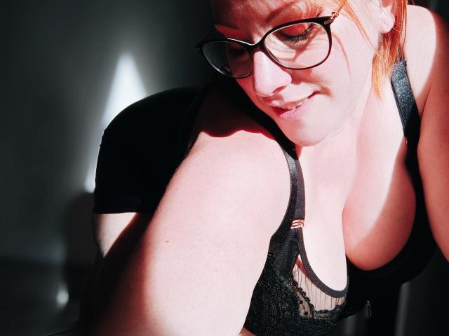 DarkMoonSub - Live sexe cam - 19604898