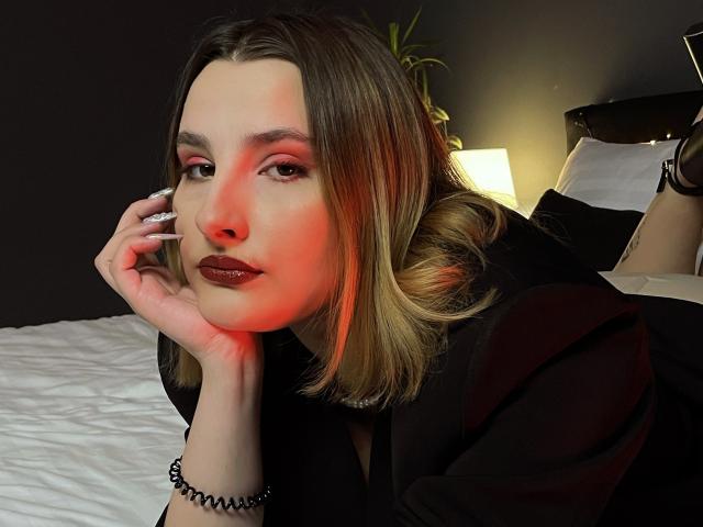 ArielCosmo - Sexe cam en vivo - 19613098