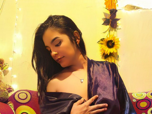 TalianaSquirt - Sexe cam en vivo - 19613978