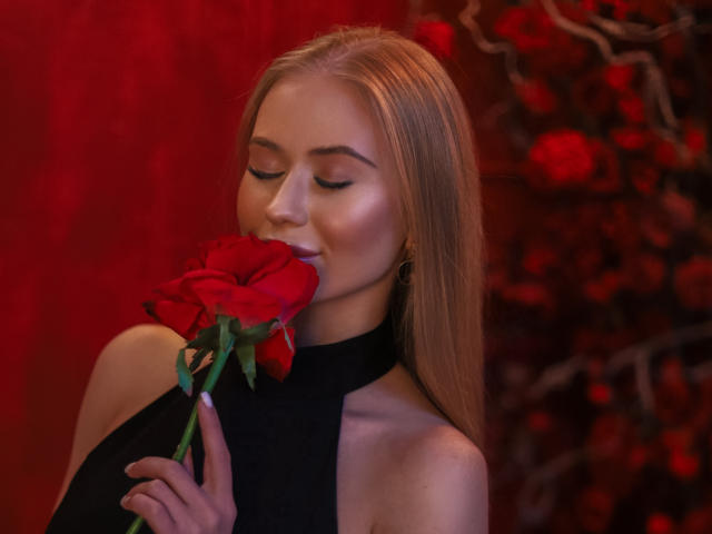 ViolettaSteward - Live Sex Cam - 19615850