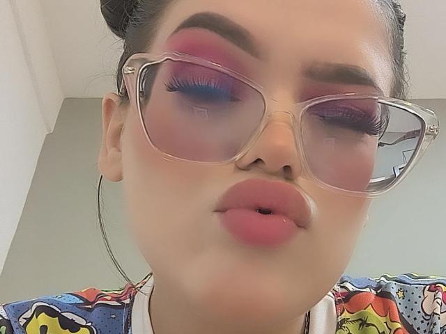 KimSummer - Live porn &amp; sex cam - 19620654