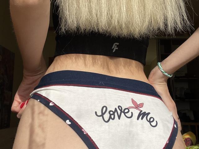 MagicalIceone - Live sex cam - 19624746