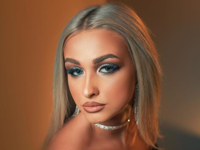 KylieJonnes - Live sex cam - 19628618