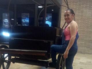 TitaXNaughty - Live sexe cam - 19636294