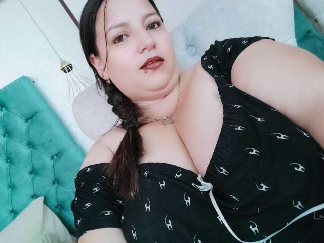 SkayLaraWalker - Live sex cam - 19644798