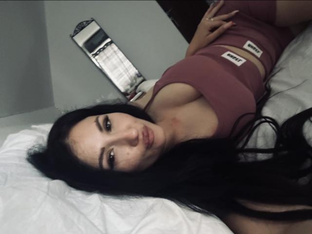 LunaGlow - Live porn &amp; sex cam - 19649306