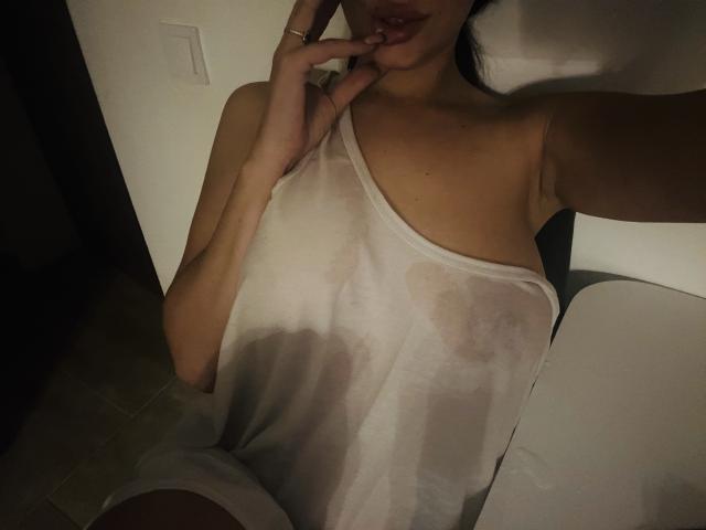 LunaGlow - Live porn &amp; sex cam - 19649418