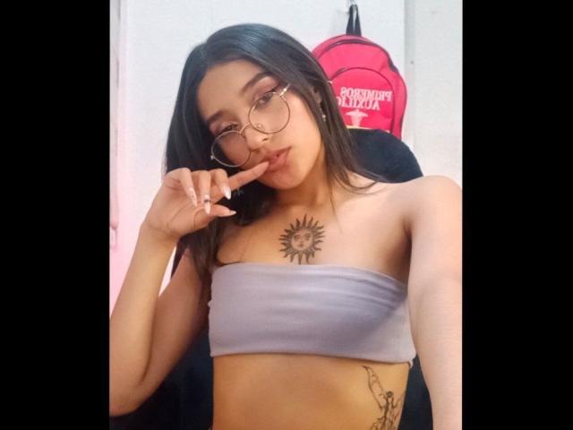 SalomeMille - Live porn &amp; sex cam - 19650786