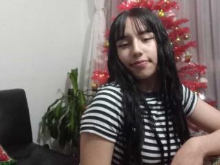 KrisMills - Live porn & sex cam - 19651442