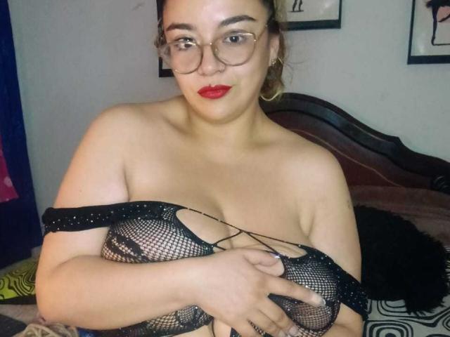 NaugthyCurvy - Live sexe cam - 19675966