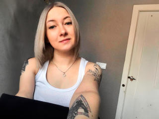 MargoXJoy - Live sex cam - 19677514