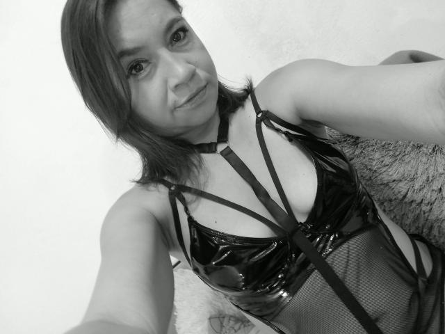 MsJustineBeaux - Sexe cam en vivo - 19685194