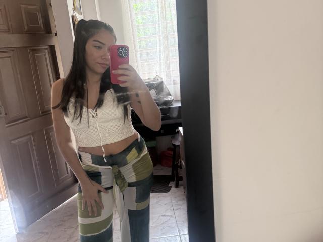 SharonKlart - Live porn &amp; sex cam - 19687590