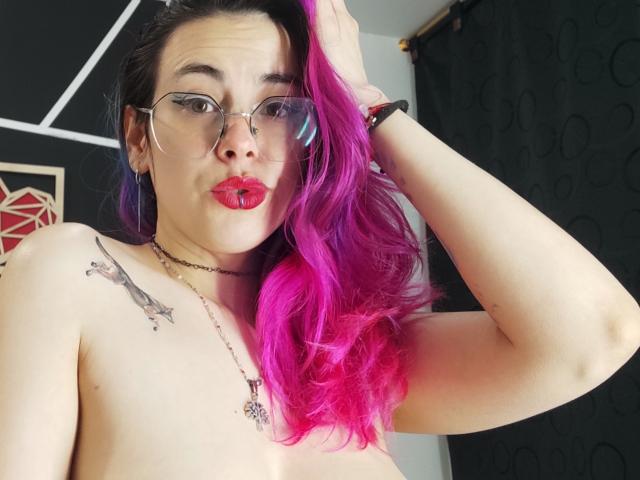 NatashaLau - Live Sex Cam - 19690022