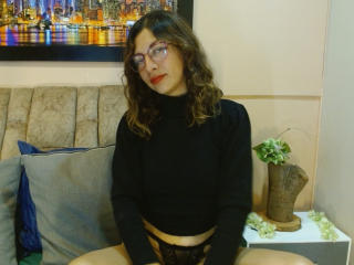 VioletSingh - Live porn & sex cam - 19691310