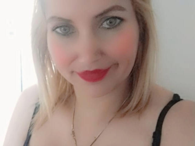 GiuliaAddams - Live porn &amp; sex cam - 19696502