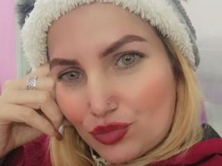 GiuliaAddams - Live sexe cam - 19696702