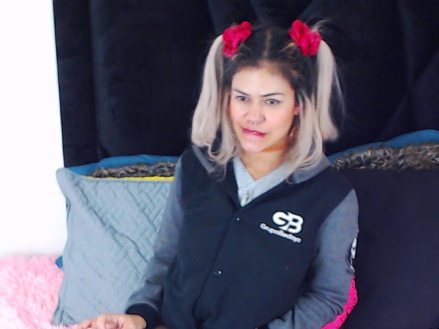 TarahDustin - Live porn &amp; sex cam - 19702246