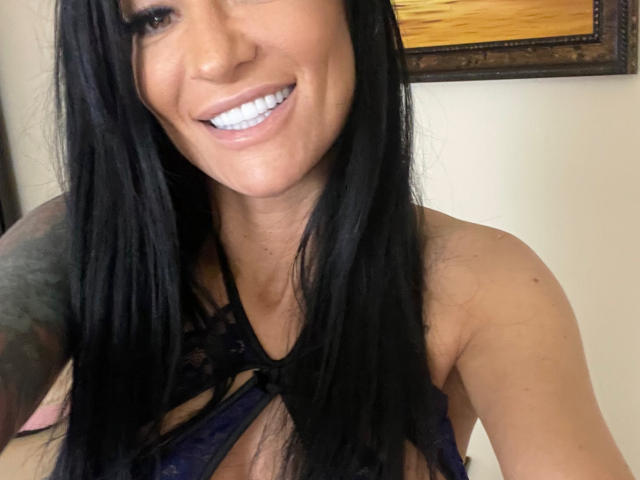 AndraD - сексуальная веб-камера в реальном времени - 19709718