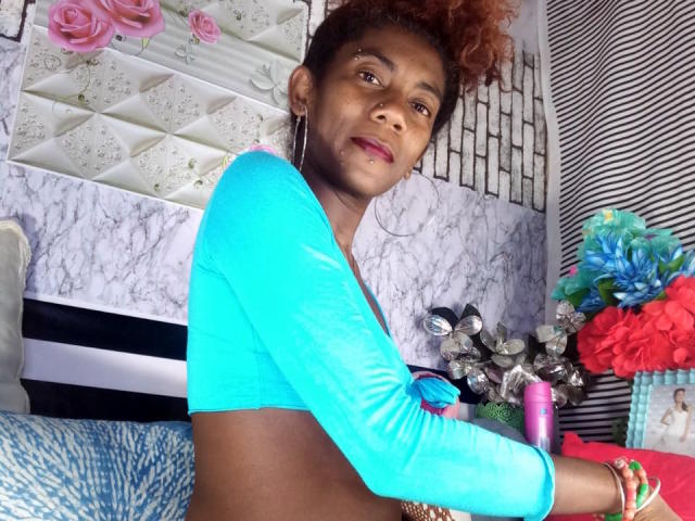 GinaSensual69 - Live sex cam - 19710678