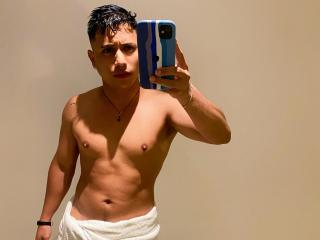 TommySexyHot - Live sex cam - 19711218