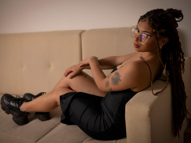 SammyFoox - Live sex cam - 19711598