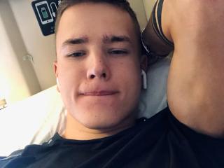 BluesBarry - Live sex cam - 19713650