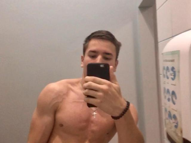 BluesBarry - Live sex cam - 19713658