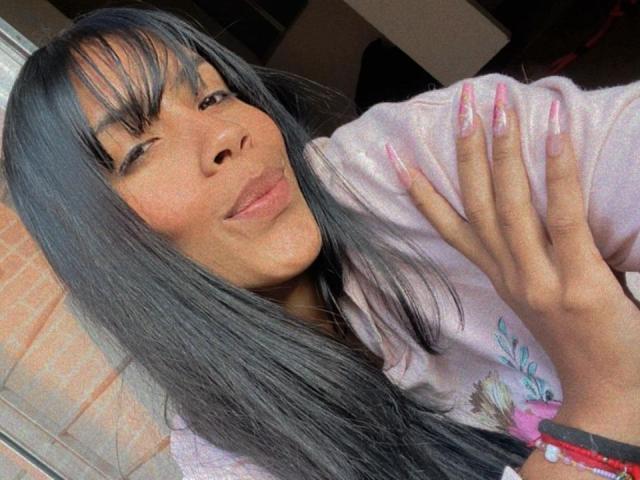 FiorellaBossh - Live porn &amp; sex cam - 19721594