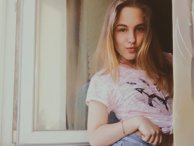 Dooris - Live porn &amp; sex cam - 19729830