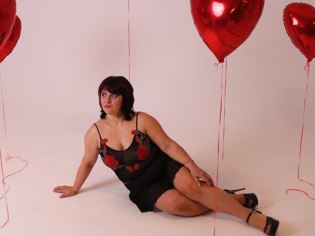 KamilaDelfi - Live Sex Cam - 19732446