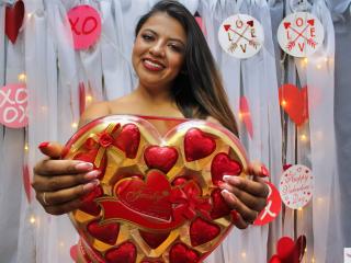 AdelaMills - Live sex cam - 19732922