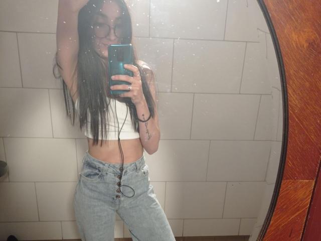 AdharaCooper - Live porn &amp; sex cam - 19735070