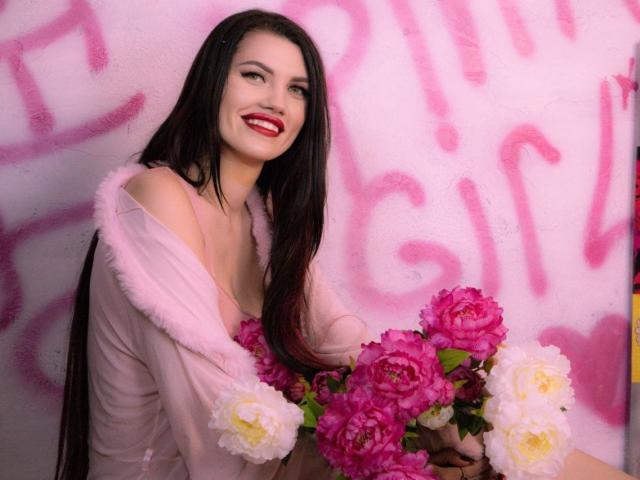 MilaLoona - Live Sex Cam - 19737206