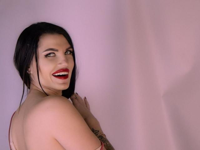 MilaLoona - Live sex cam - 19737258