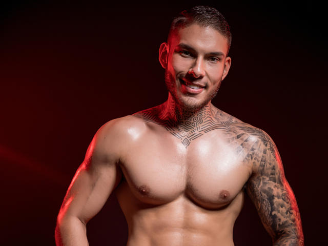 CodyAndersen - Live Sex Cam - 19738754