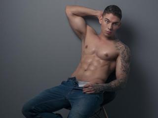 CodyAndersen - Live sex cam - 19738778