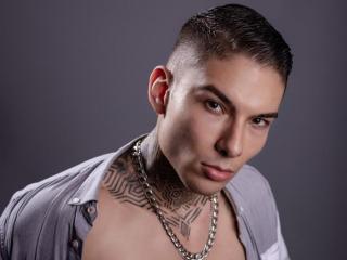 CodyAndersen - Live Sex Cam - 19738802