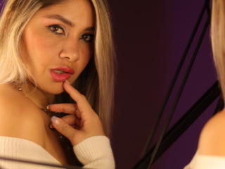 SaraiFerrer - Live porn &amp; sex cam - 19742510
