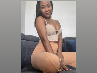 MelanyScoth - Live porn &amp; sex cam - 19744298