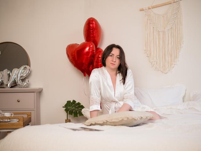 AbbyTaylorr - Camera khiêu dâm &amp; quyến rũ trực tiếp - 19747630