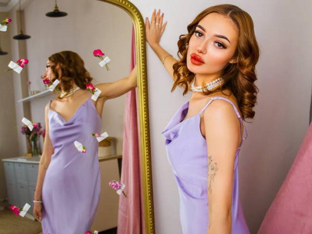 KylieBeaty - Live Sex Cam - 19747790