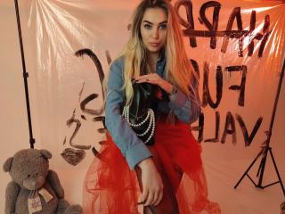 KaleyReed - Live sexe cam - 19750478