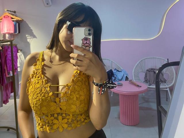NicollSanchez - Live sex cam - 19752822