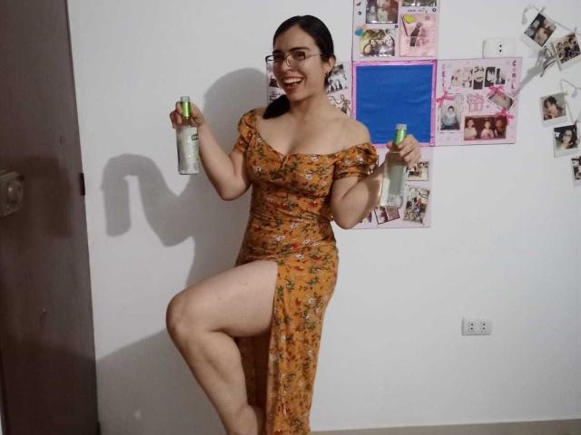 SerenaAsmr - Live sex cam - 19763010